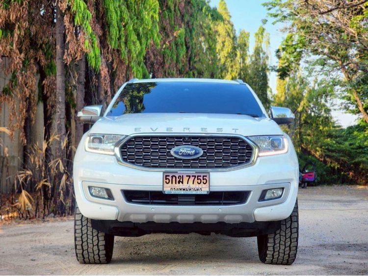 รถ Ford Everest 2.0 Titanium Plus 4WD สี ขาว