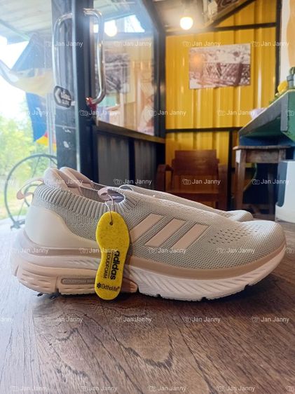 Adidas Cloudfoam