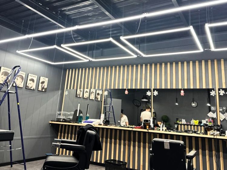 ไฟ LED โมดูลทรงสี่เหลี่ยม 36W–72W สำหรับร้านตัดผม ร้านเสริมสวย อู่รถ ปรับดีไซน์ได้ แสงสว่างสูง ประหยัดไฟ รูปที่ 2