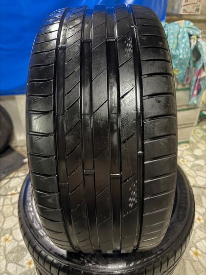 ยางKUMHO 255 40 R19ดอกเต็มเหมือนใหม่ รูปที่ 8