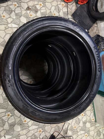 ยางKUMHO 255 40 R19ดอกเต็มเหมือนใหม่ รูปที่ 9