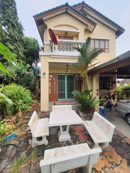 อื่นๆ มีบางส่วน ไม่ใช่ ขายบ้านเดี่ยว 2 ชั้น โครงการบ้านสิรินดา บางขุนเทียน เนื้อที่ 50.70 ตรว. 3 ห้องนอน 2 ห้องน้ำ 1 ที่จอดรถ 
(เจ้าของขายเอง)
 รูปที่ 2