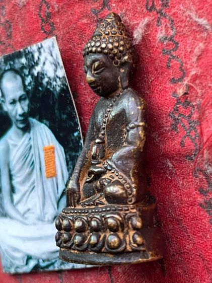 พระหล่อ รูปที่ 3