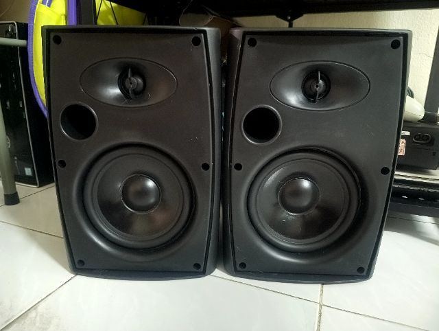 ขายลำโพง 6" 1คู่เสียงดีไม่แตก