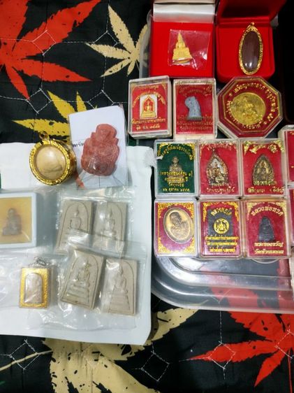 รวมพระเครื่อง