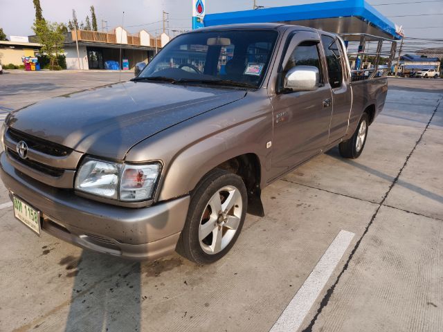 Toyota Hilux Tiger D4D 2004 รุ่นย่อยอื่นๆ Pickup ดีเซล ไม่ติดแก๊ส เกียร์ธรรมดา น้ำตาล รูปที่ 2