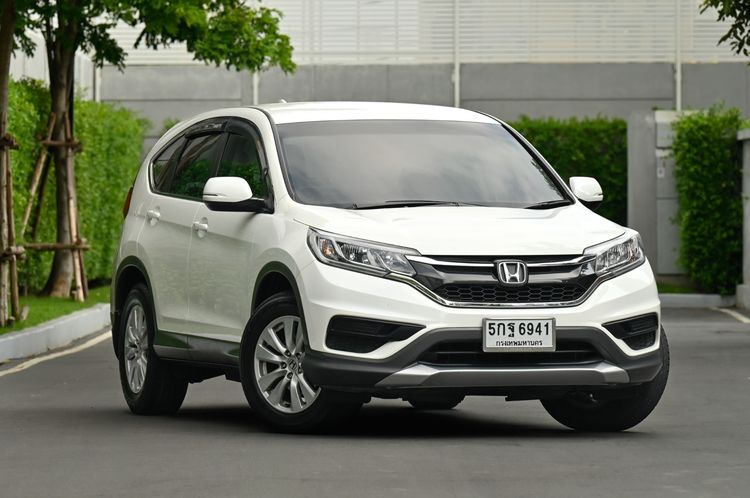 Honda CR-V 2016 2.0 S Utility-car เบนซิน ไม่ติดแก๊ส เกียร์อัตโนมัติ ขาว รูปที่ 2