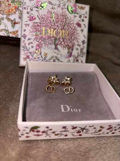 ต่างหู Dior  รูปที่ 6