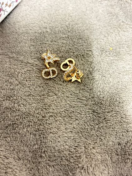 ต่างหู Dior  รูปที่ 4