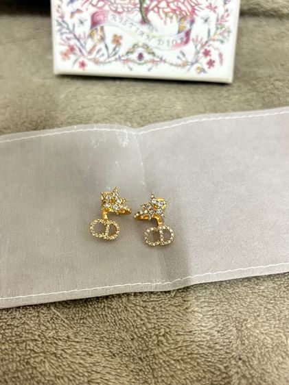 ต่างหู Dior  รูปที่ 2