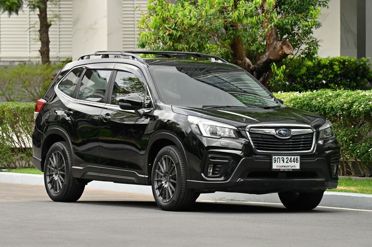 Subaru Forester 2019 2.0 i-S EyeSight Utility-car เบนซิน ไม่ติดแก๊ส เกียร์อัตโนมัติ ดำ รูปที่ 2