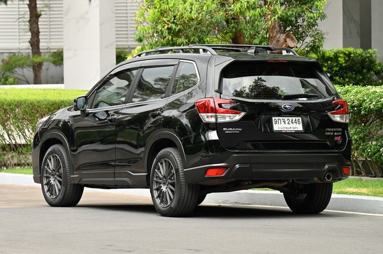 Subaru Forester 2019 2.0 i-S EyeSight Utility-car เบนซิน ไม่ติดแก๊ส เกียร์อัตโนมัติ ดำ รูปที่ 3