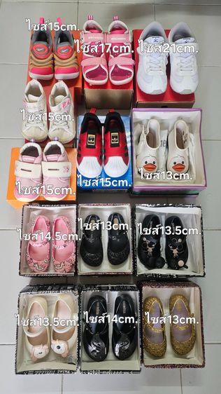 เคลียร์บ้าน ส่งต่อรองเท้าลูกสาว สภาพดี ไม่มีตำหนิ