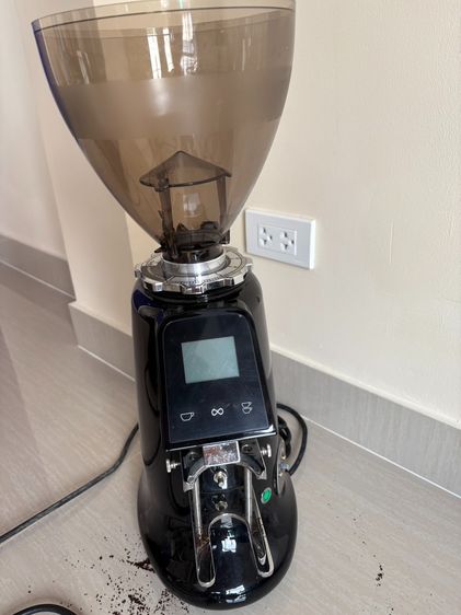 อุปกรณ์ร้านกาแฟ เครื่องบดกาแฟ  Luciano