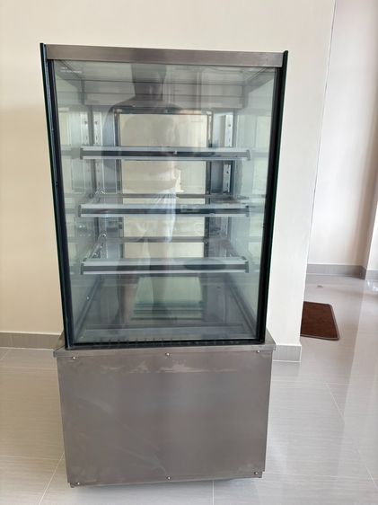 อุปกรณ์เบเกอรี่ ตู้แช่ เค้กกระจก