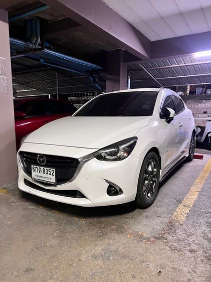 รถ Mazda Mazda 2 1.5 Skyactiv-D สี ขาว