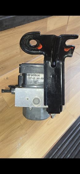 suzuki swift ขาย ABS แท้ติดรถปี 2012 รูปที่ 6