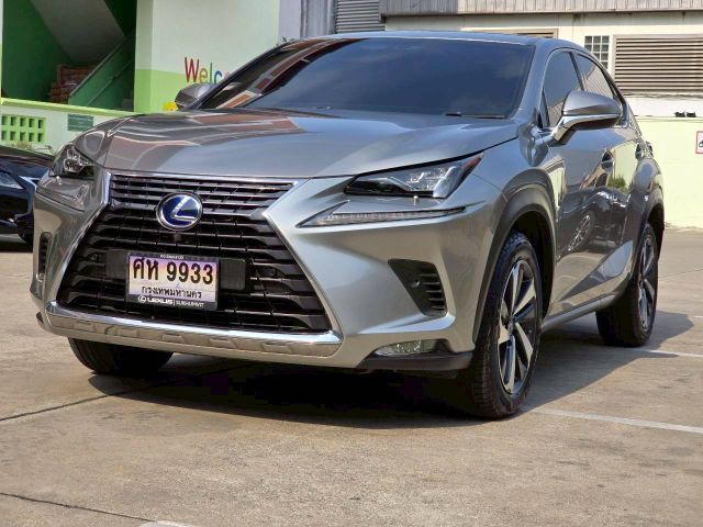 Lexus Nx300h 2018 2.5 Grand Luxury เบนซิน เกียร์อัตโนมัติ บรอนซ์เงิน รูปที่ 3