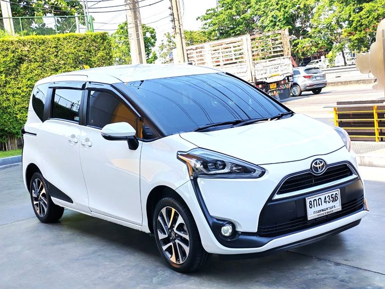 Toyota Sienta 2019 1.5 V Utility-car เบนซิน ไม่ติดแก๊ส เกียร์อัตโนมัติ ขาว รูปที่ 3