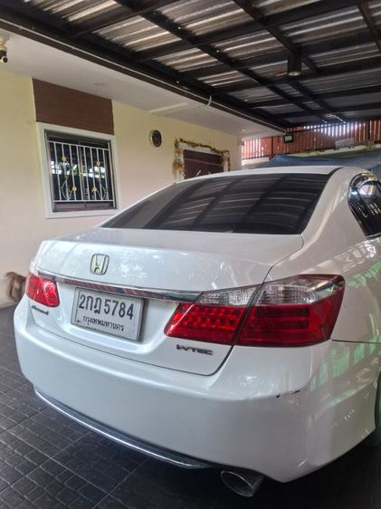 Honda Accord 2013 2.0 EL NAVI Sedan เบนซิน ไม่ติดแก๊ส เกียร์อัตโนมัติ ขาว รูปที่ 3