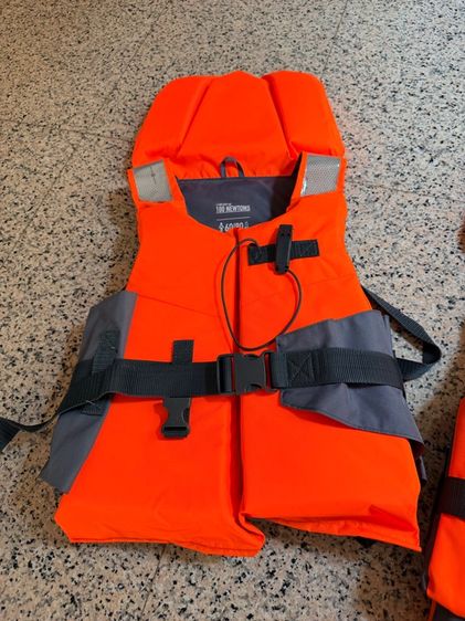 เสื้อชูชีพ ( ใหม่) รูปที่ 4