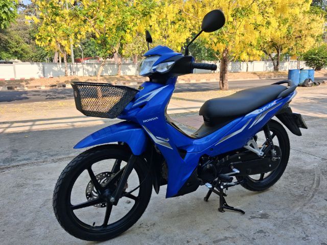 Honda Wave 110i ตัวท๊อป สตาร์ทมือล้อแม็ก ปี 2023 ไมล์ 8,000 