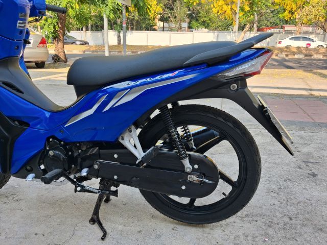 Wave 110i ตัวท๊อป สตาร์ทมือล้อแม็ก ปี 2023 ไมล์ 8,000  รูปที่ 9