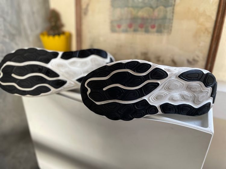 New Balance 860V14 หน้ากว้าง 4E สีขาว จาก USA ในไทยไม่มี size นี้ สภาพดี กล่องครบ ไซส์ 27cm  รูปที่ 10