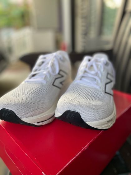 New Balance 860V14 หน้ากว้าง 4E สีขาว จาก USA ในไทยไม่มี size นี้ สภาพดี กล่องครบ ไซส์ 27cm  รูปที่ 12