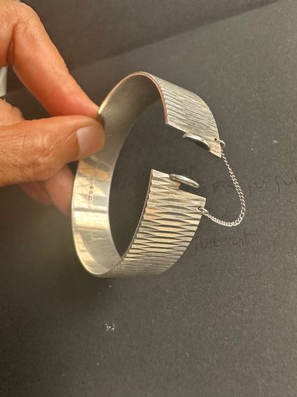 กำไลเงิน งานวินเทจอังกฤษ รูปที่ 4