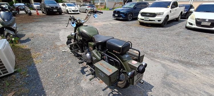 Royal Enfield Classic 500 สีเขียว อายุการใช้งาน 9 ปี รูปที่ 3