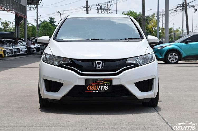 Honda Jazz 2016 1.5 V Plus i-VTEC Sedan เบนซิน ไม่ติดแก๊ส เกียร์อัตโนมัติ ขาว รูปที่ 2