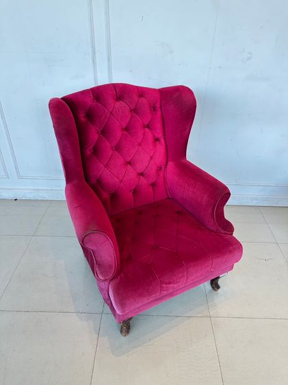 เก้าอี้อาร์มแชร์ สไตล์วินเทจ เบาะผ้ากำมะหยี่สีชมพู พิงหลังดึงดุม  รูปที่ 2
