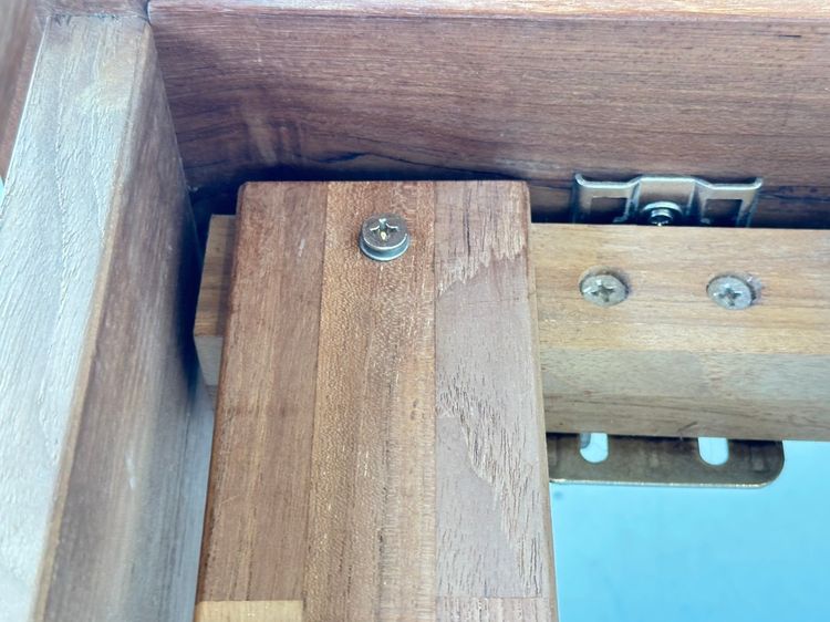 เตียงไม้จริง 6 ฟุต แบรนด์ Crate  Barrel รุ่น Linea II  รูปที่ 12