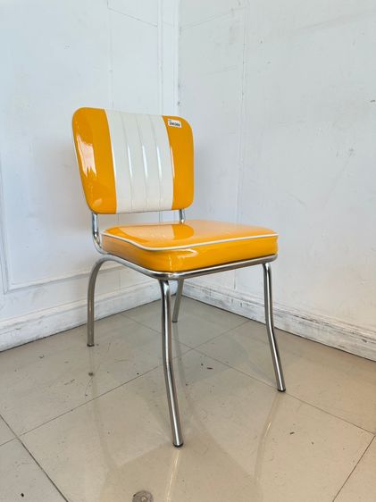 เก้าอี้ เบาะหนัง PU สีเหลือง พิงหลังสีขาว-เหลือง โครงขาเหล็ก รูปที่ 3