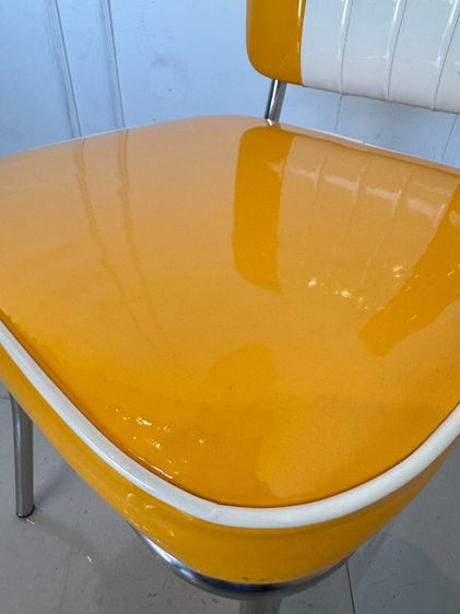 เก้าอี้ เบาะหนัง PU สีเหลือง พิงหลังสีขาว-เหลือง โครงขาเหล็ก รูปที่ 7