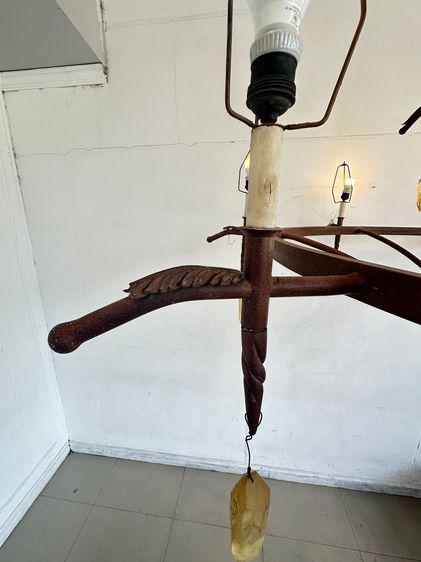 โครงเหล็ก เม็ดอะคลิริคใส ใบไม้ประดับเป็นไฟเบอร์หล่อ รูปที่ 7