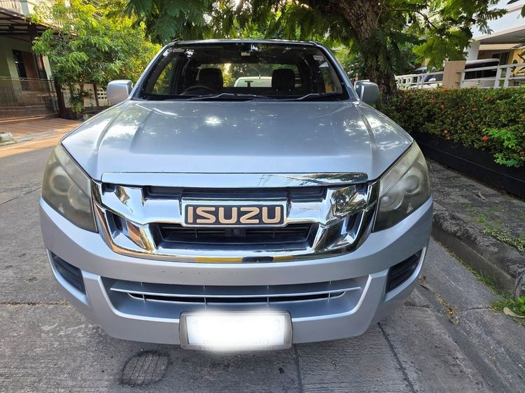 Isuzu D-MAX 2014 2.5 S Pickup ดีเซล เกียร์ธรรมดา บรอนซ์เงิน รูปที่ 2