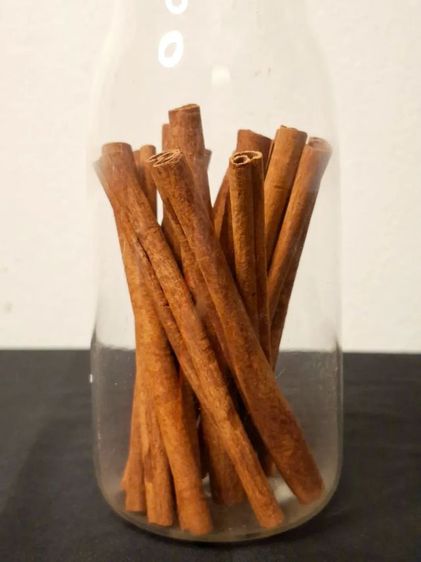 ขวดแก้วบรรจุแท่งอบเชยหอม (Cinnamon Sticks) งานตกแต่งที่ผสมผสาน เสน่ห์แบบวินเทจ รูปที่ 2