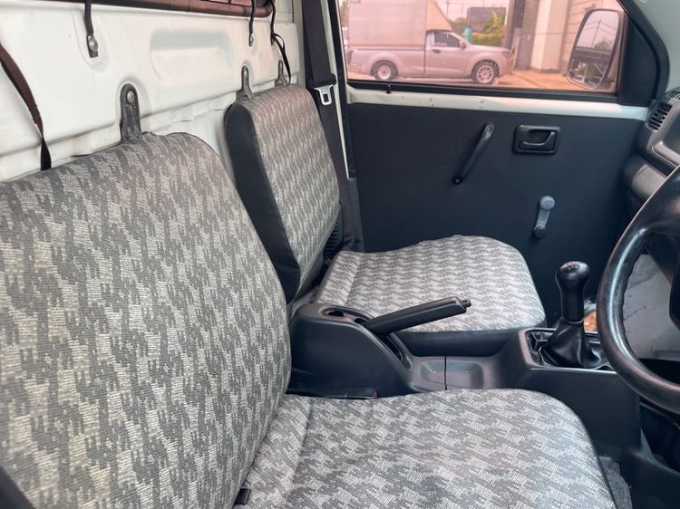 Suzuki Carry 2011 1.6 Pickup เบนซิน ไม่ติดแก๊ส เกียร์ธรรมดา ขาว รูปที่ 4