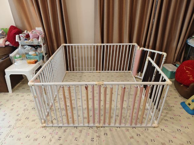 ส่งต่อคอกกั้นเด็ก ขนาด กว้าง160cm x ยาว160cm x สูง70cm รูปที่ 2