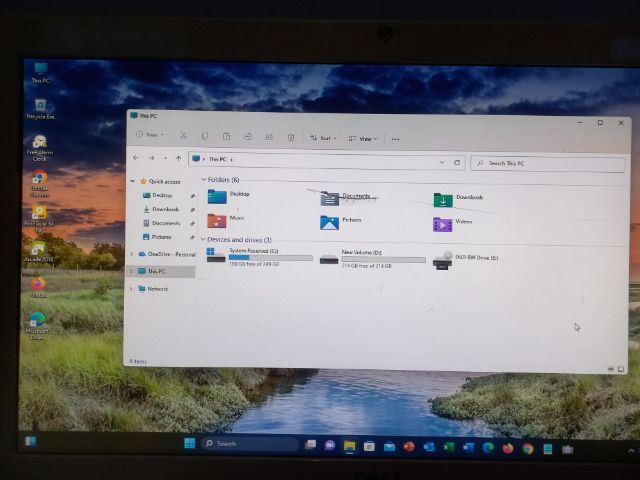 ขาย All in one รุ่น Dell
Cpu  i3 6100u แรม 6gb
Windows 11 pro ระบบ 64 บิต
Hdd 500gb
จอประมาณ 20 นิ้ว
ปกติทุกอย่าง 
แต่ถ้าเปิดเครื่อง รูปที่ 5