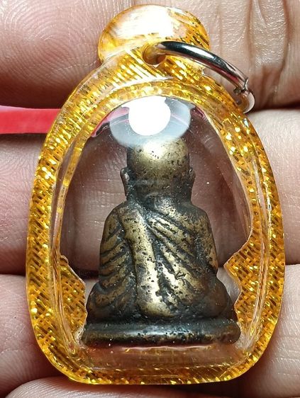 พระเครื่อง รูปที่ 2