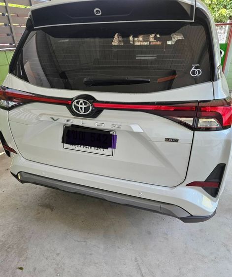 Toyota Veloz 2022 1.5 Premium Sedan เบนซิน เกียร์อัตโนมัติ ขาว รูปที่ 2