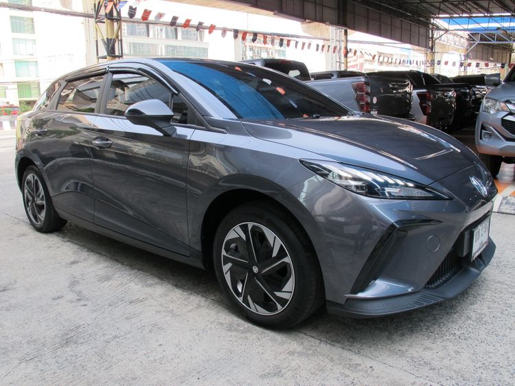 MG MG4 2023 Electric Sedan ไฟฟ้า ไม่ติดแก๊ส เกียร์อัตโนมัติ เทา รูปที่ 3