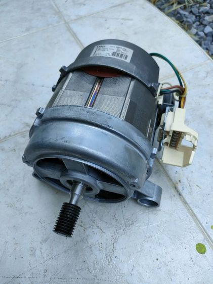 มอเตอร์ Universal