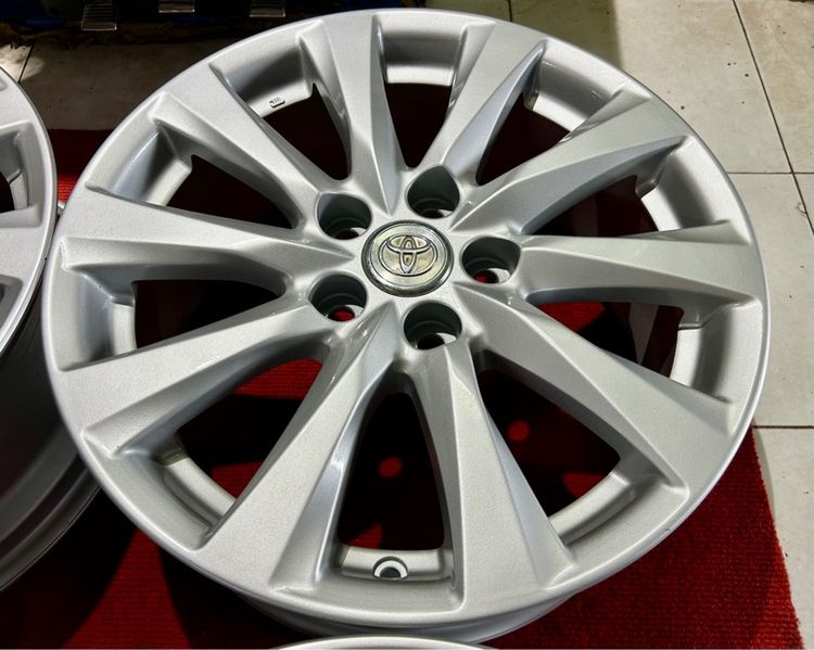ล้อแม็กแท้ติดรถTOYOTA ขอบ17 5รู114 สวยสวย รูปที่ 3