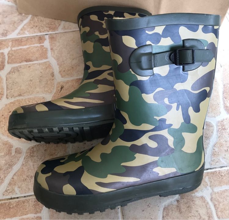 ไม่ระบุ เขียว อื่นๆ รองเท้าบู๊ท Como 