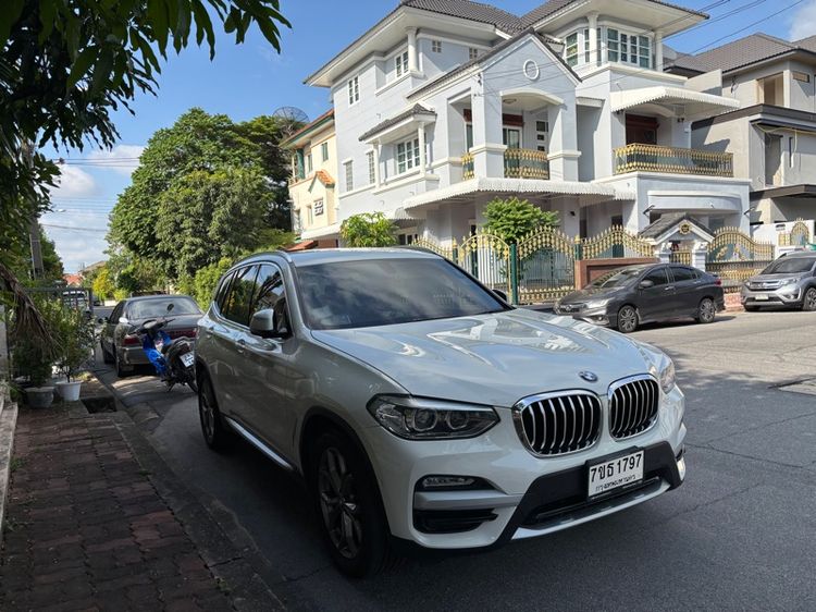 รถ BMW X3 X3 2.0 xDrive20d xLine สี ขาว