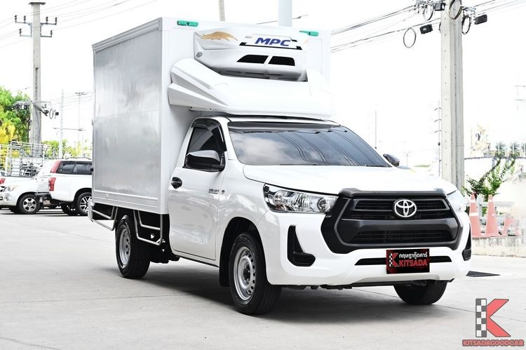 Toyota Hilux Revo 2025 2.4 Entry Pickup ดีเซล ไม่ติดแก๊ส เกียร์ธรรมดา ขาว